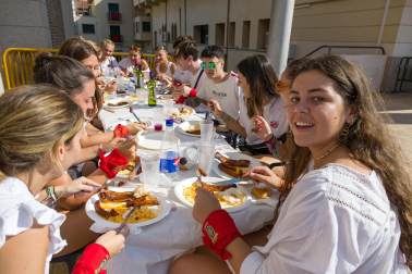 Fotos de las fiestas del cohete de Tudela./ Blanca Aldanondo