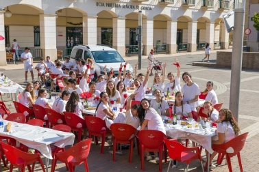 Fotos de las fiestas del cohete de Tudela./ Blanca Aldanondo