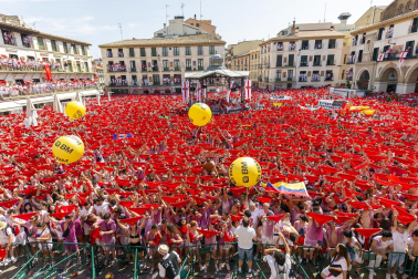 Fotos de las fiestas del cohete de Tudela./ Blanca Aldanondo