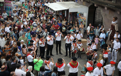 Galería de fotos de las fiestas del cohete de Elizondo