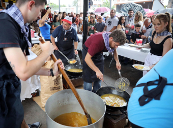 Galería de fotos de las fiestas del cohete de Elizondo