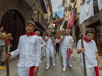 Fotos del Día de Santiago de fiestas de Puente la Reina. /
