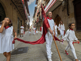 Fotos del Día de Santiago de fiestas de Puente la Reina. /