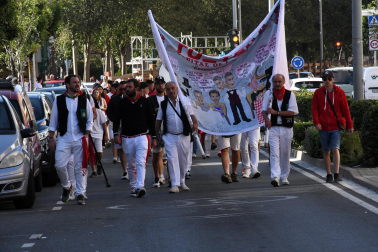 Imágenes del segundo encierro de las fiestas de Tudela 2023