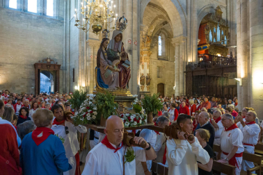 Fotos de la procesión de Santa Ana 'La Vieja' en fiestas de Tudela 2023.