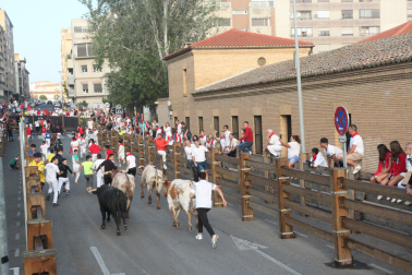 Imagen del cuarto encierro de las fiestas de Tudela