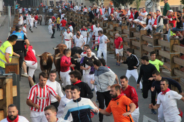 Imagen del cuarto encierro de las fiestas de Tudela