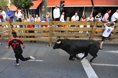 Imagen del cuarto encierro de las fiestas de Tudela