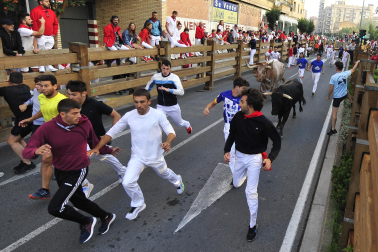 Imagen del cuarto encierro de las fiestas de Tudela
