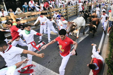 Fotos del quinto encierro de las fiestas de Tudela