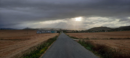 Amaneciendo en Tajonar.