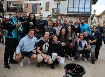 Fotos del cohete de Zubiri 2023./