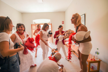 A:ALABERTO GALDONA
F:05-08-2023
L:LARRAGA
P:
T:FIESTAS DE LARRAGA - COHETE