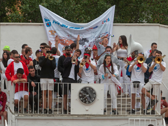 Imagen de las vaquillas en las fiestas de Estella./