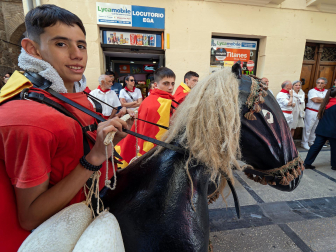 Fotos de la procesión de fiestas de Estella 2023.
