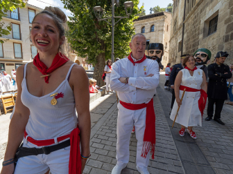 Fotos de la Pañuelada masculina de las fiestas de Estella./Montxo A.G.