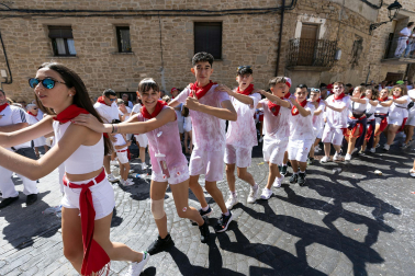 Fotos del inicio de fiestas en Santacara.
