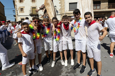 Fotos del inicio de fiestas en Santacara.