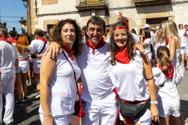 Fotos del inicio de fiestas en Santacara.