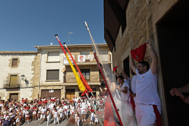 Fotos del inicio de fiestas en Santacara.
