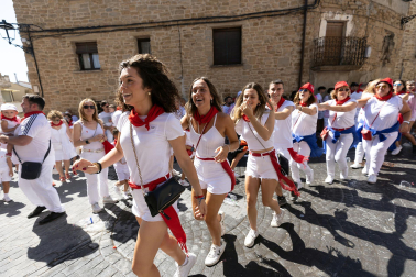 Fotos del inicio de fiestas en Santacara.
