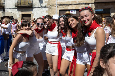 Fotos del inicio de fiestas en Santacara.