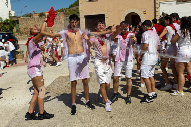 Fotos del inicio de fiestas en Santacara.