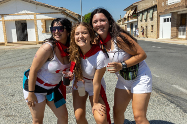 Fotos del inicio de fiestas en Santacara.