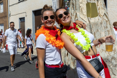 Fotos del inicio de fiestas en Santacara.