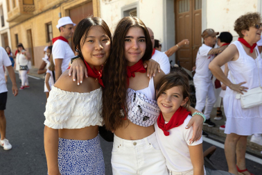 Fotos del inicio de fiestas en Santacara.