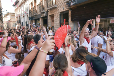 Fotos del cohete de fiestas de Marcilla./