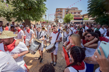 Fotos del cohete de fiestas de Marcilla./