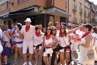 Fotos del cohete de fiestas de Marcilla./