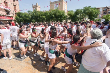 Fotos del cohete de fiestas de Marcilla./