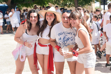 Fotos del cohete de fiestas de Marcilla./