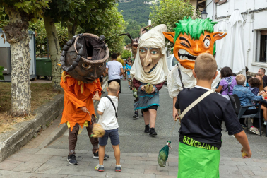 Inicio de las fiestas de Lakuntza.