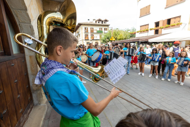 Inicio de las fiestas de Lakuntza.