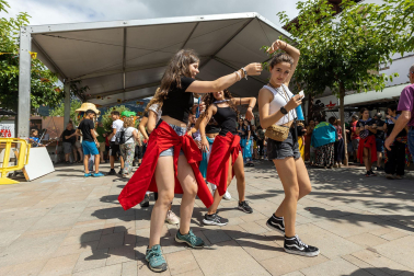 Inicio de las fiestas de Lakuntza.