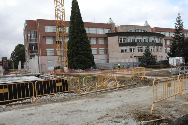 Obras del nuevo edificio de Ciencias de la Salud de la UPNA.
