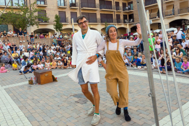 Espectáculos del Festival de Circo de Navarra en la plaza de los Fueros de Tudela.