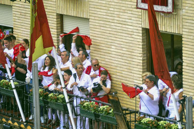 Fotos del cohete de fiestas de Peralta.