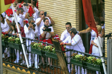 Fotos del cohete de fiestas de Peralta.