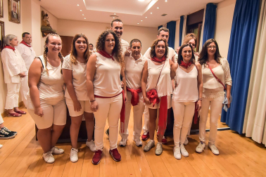 Fotos del cohete de fiestas de Peralta.