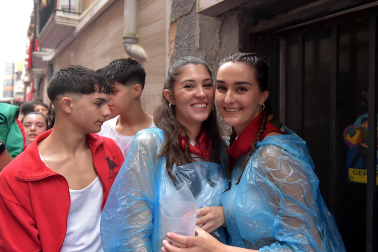 Fotos del cohete de fiestas de Peralta.