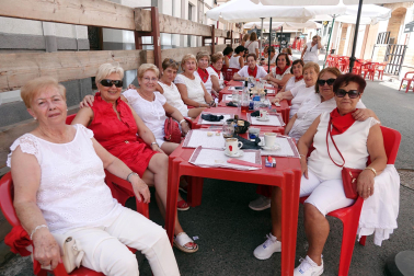 Fotos del Día de la Mujer de fiestas de Milagro 2023.