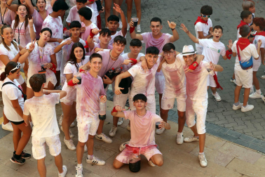 Fotos del cohete de fiestas de Cintruénigo./