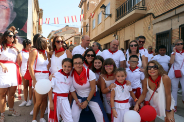 Fotos del cohete de fiestas de Cintruénigo./