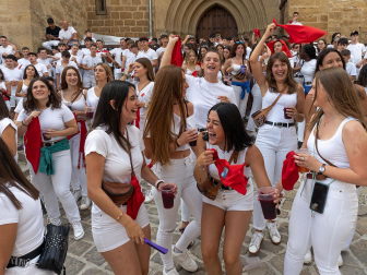 Fotos del cohete de fiestas de Artajona 2023.