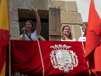 Fotos del cohete de fiestas de Artajona 2023.