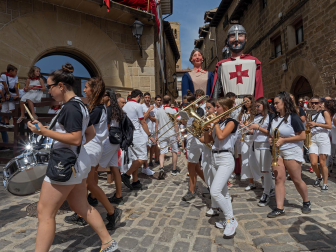 Fotos del cohete de fiestas de Artajona 2023.